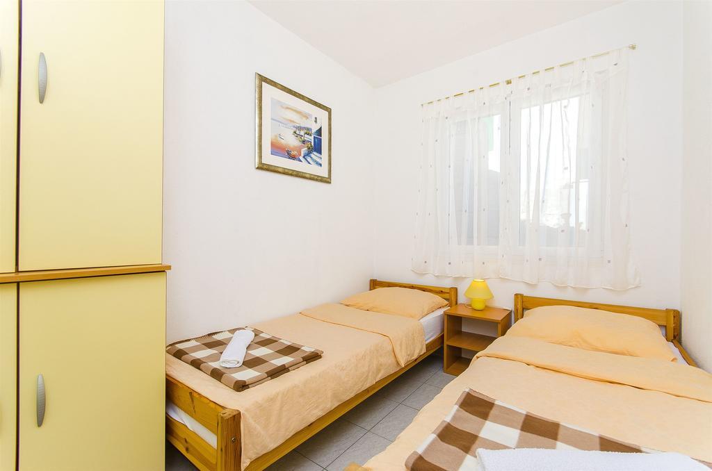 Apartment Antonio Bogomolje Eksteriør billede